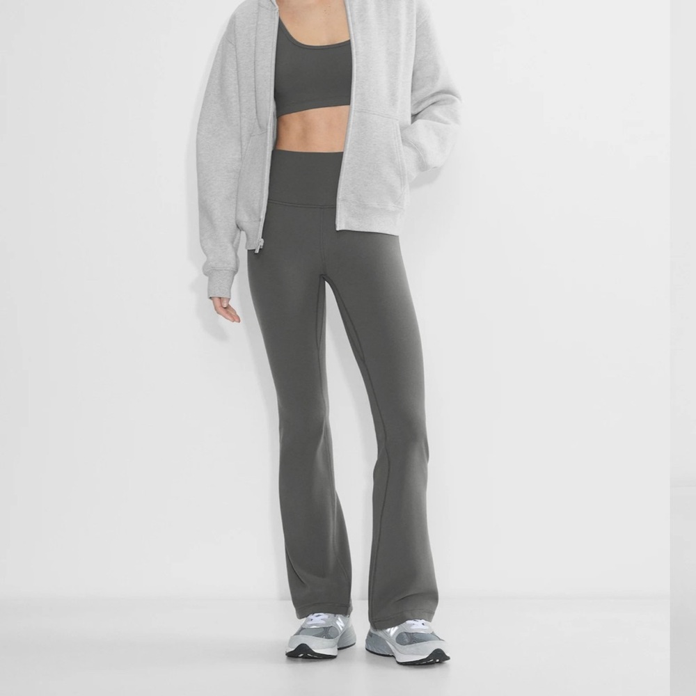 Aritzia Leggings